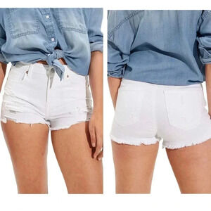 AMERICAN EAGLE 🦅 | Stretch High-Rise White Shortie Short Size 8 (NWOT)